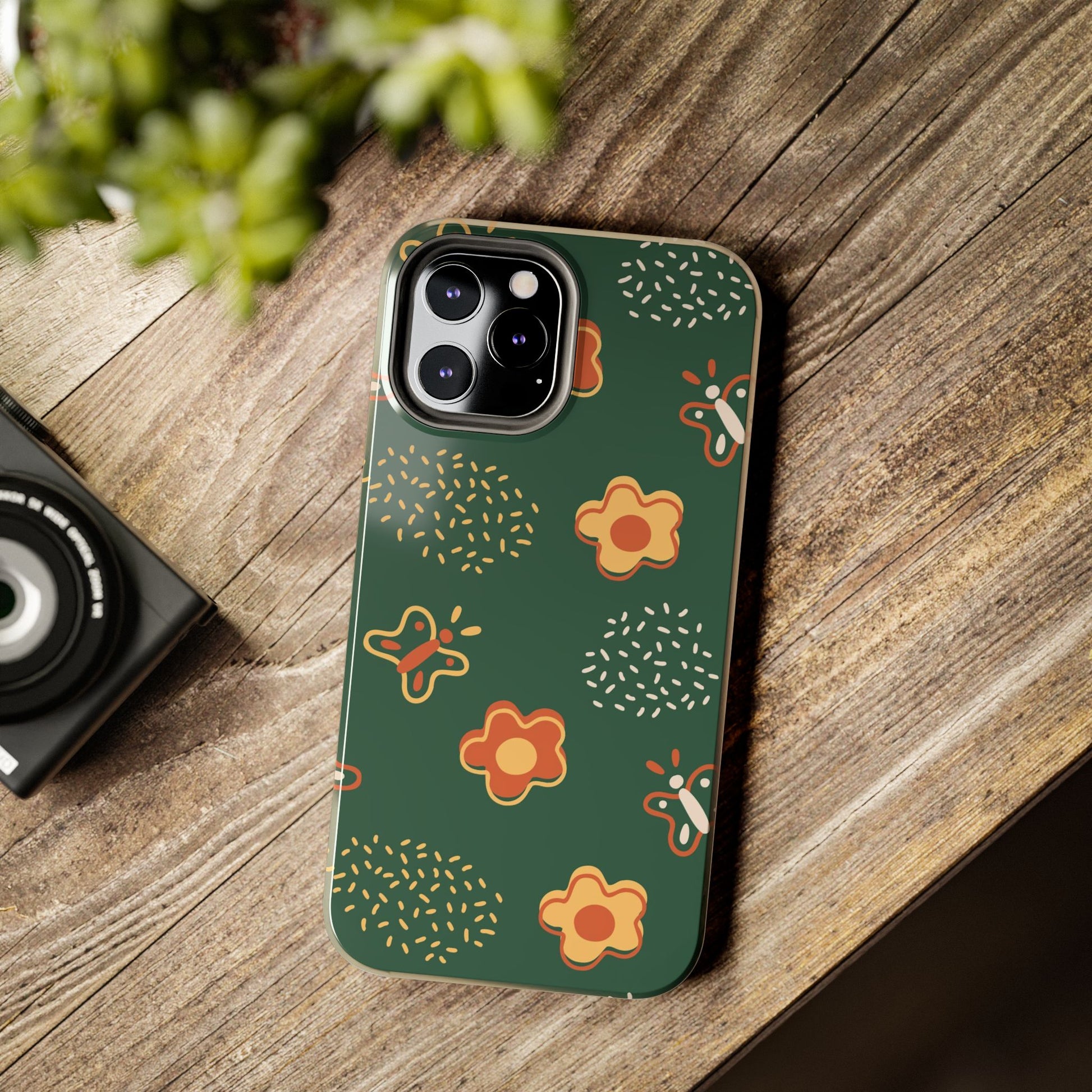 Seamless pattern with flowers and butterflies Tough Phone Cases