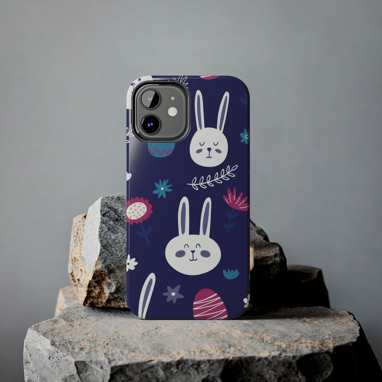 Seamless pattern with cute hand drawn bunnies Tough Phone Case