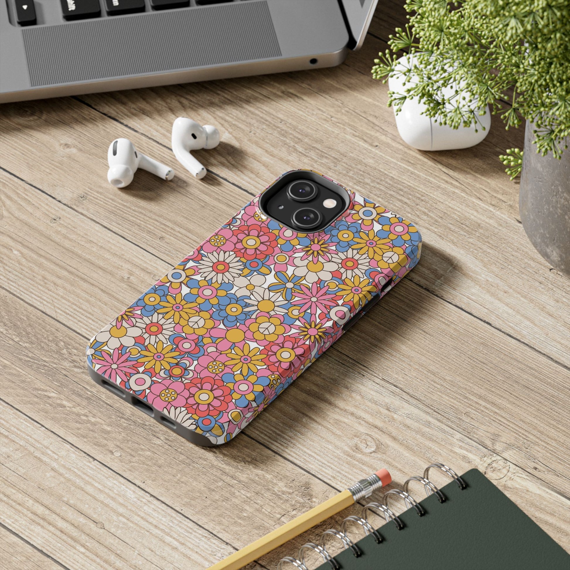 60s and 70s retro vintage flowers seamless Tough Phone Cases