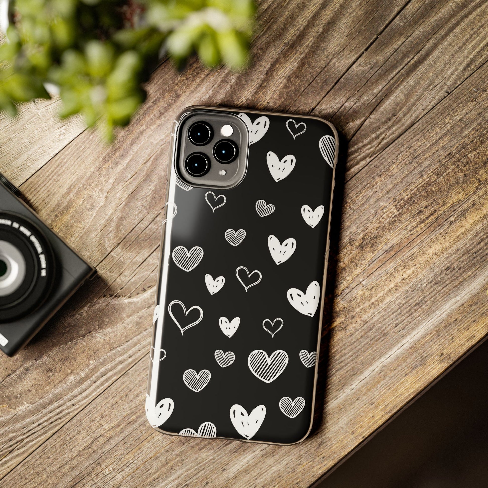 Heart doodles seamless pattern Tough Phone Cases