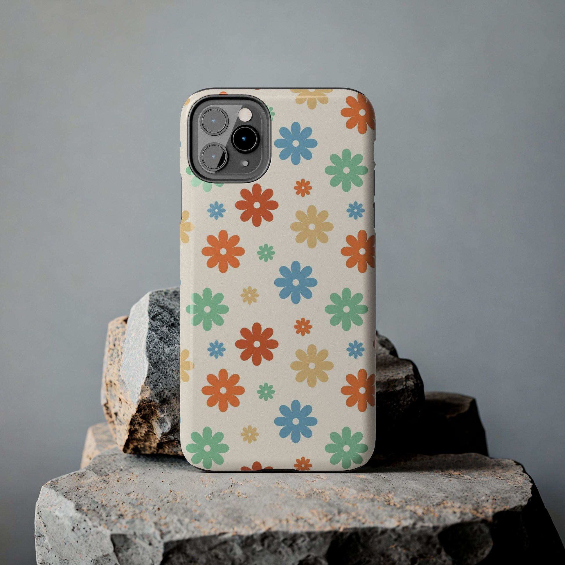 Retro groovy daisy seamless pattern Tough Phone Cases