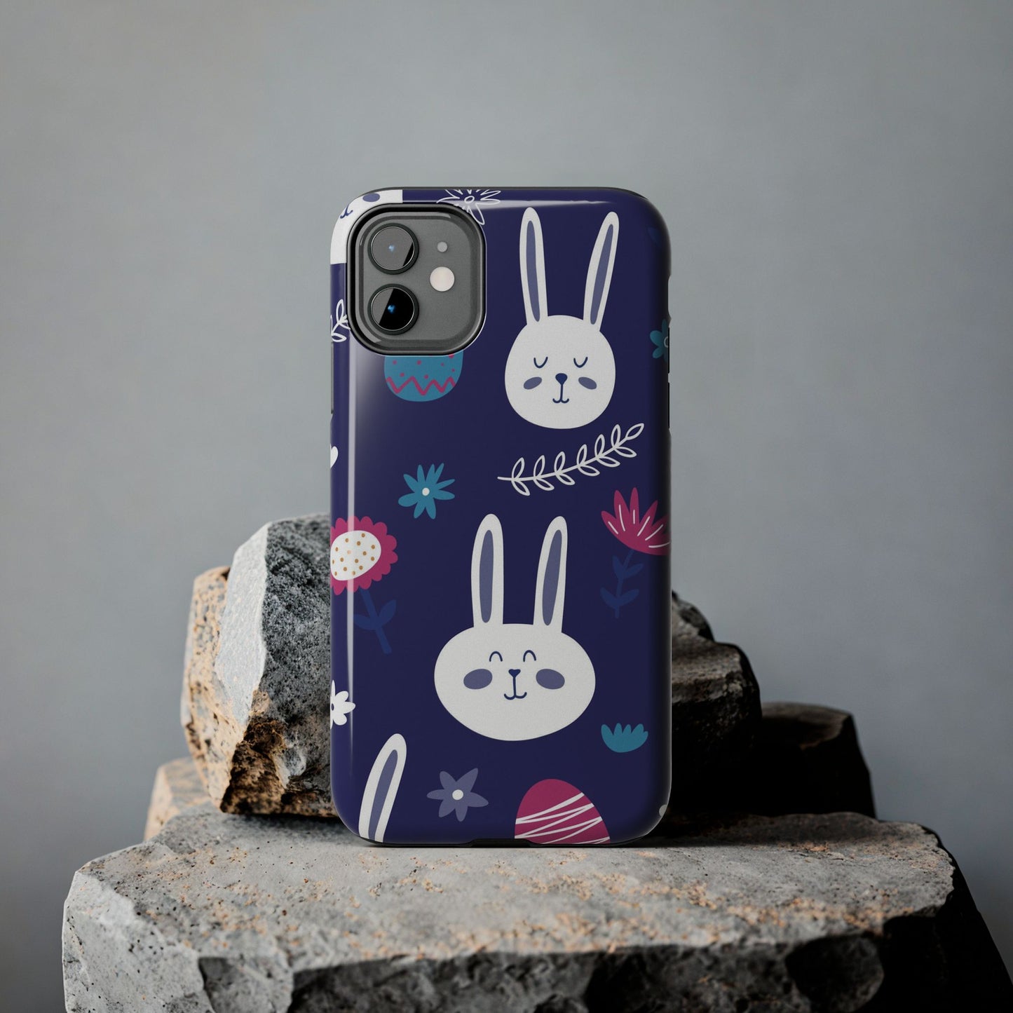 Seamless pattern with cute hand drawn bunnies Tough Phone Case