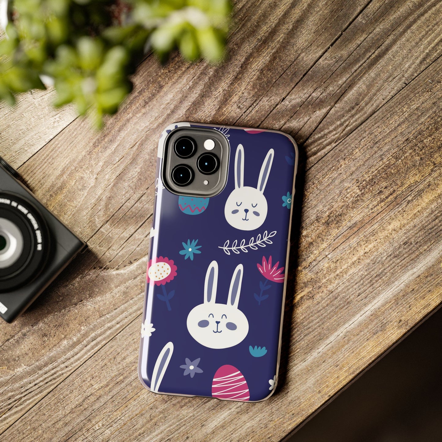 Seamless pattern with cute hand drawn bunnies Tough Phone Case