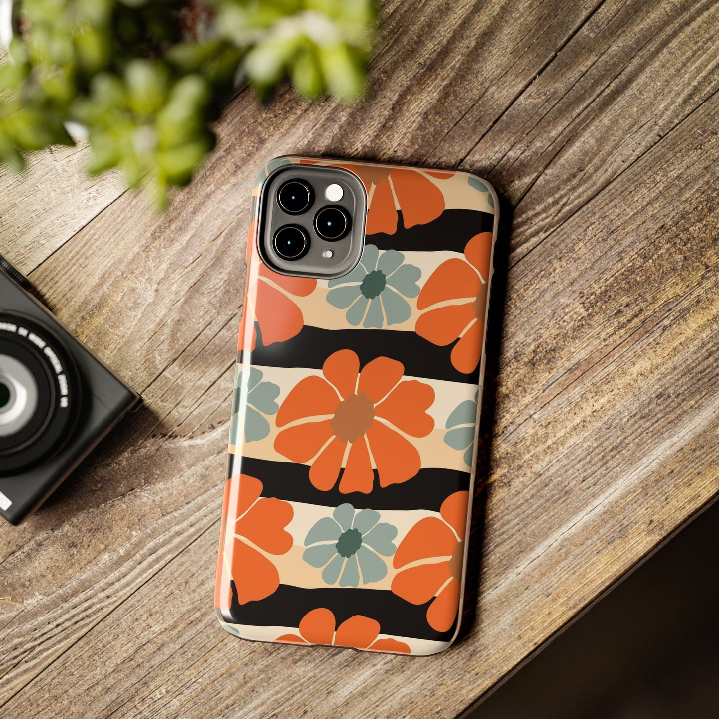 Retro groovy flowers seamless pattern Tough Phone Cases