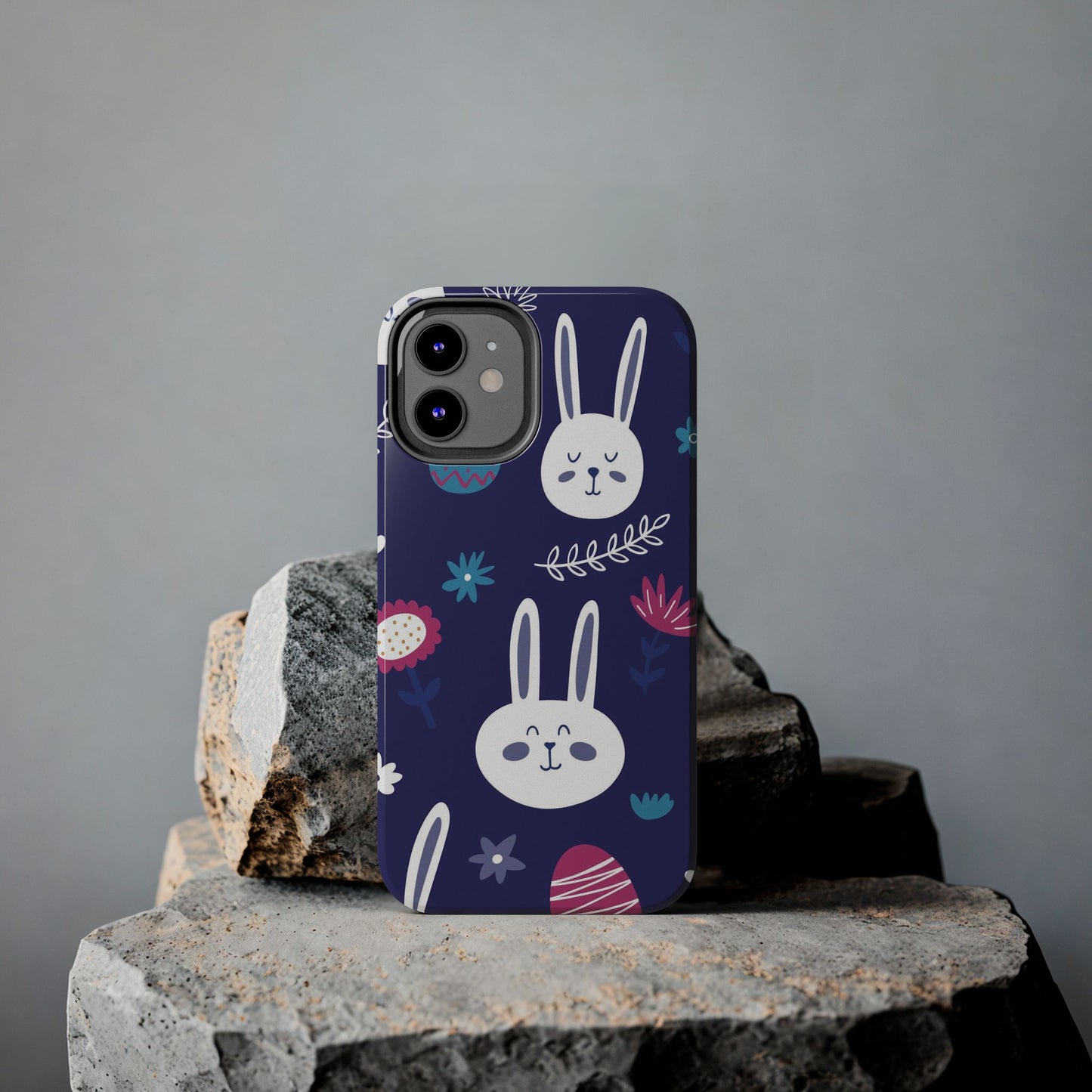 Seamless pattern with cute hand drawn bunnies Tough Phone Case