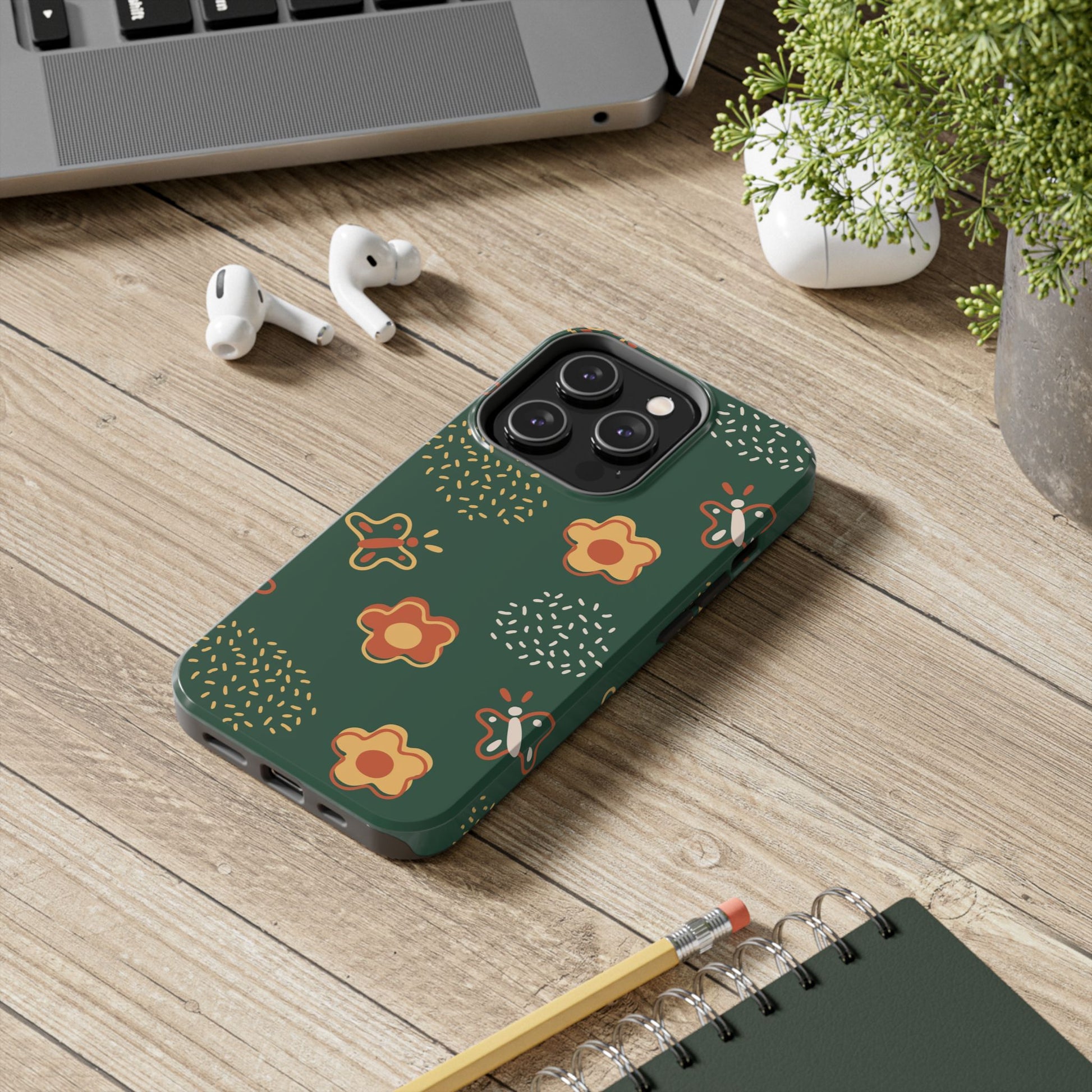 Seamless pattern with flowers and butterflies Tough Phone Cases