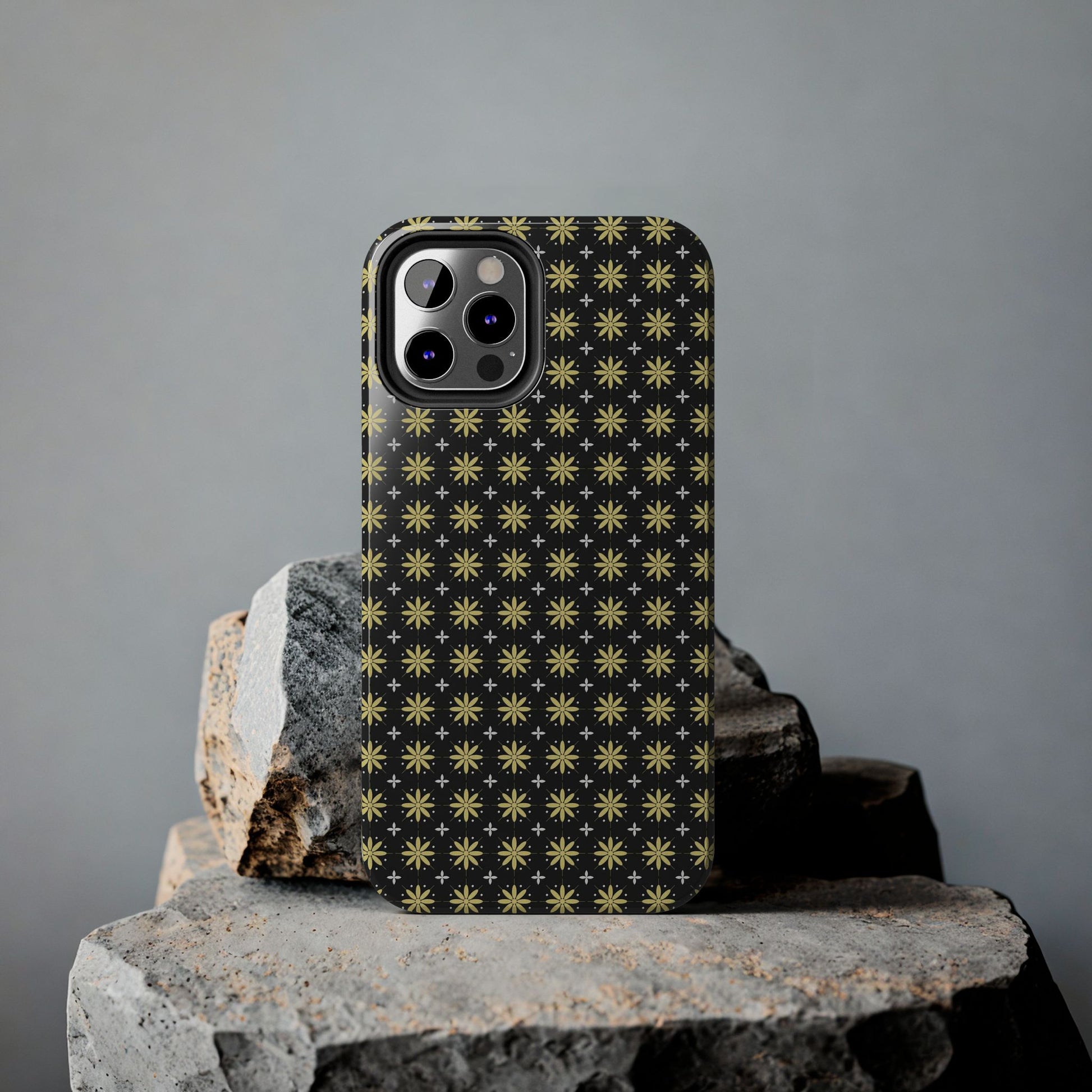 Seamless design of Indonesian batik pattern Tough Phone Cases