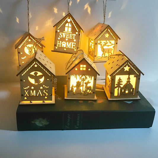 Christmas Tree Wooden Pendant LED Cabin