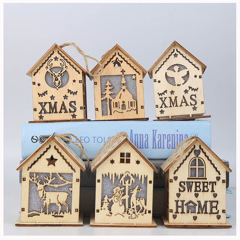 Christmas Tree Wooden Pendant LED Cabin